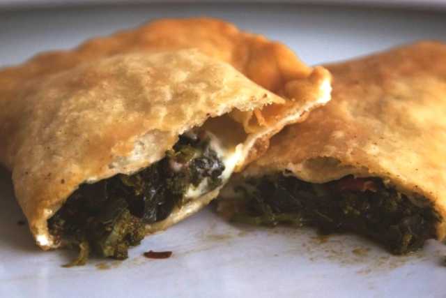 Panzerotti, rape, anguilla: � la vigilia dell'Immacolata "made in Bari". �Tradizione nata nel 1854�